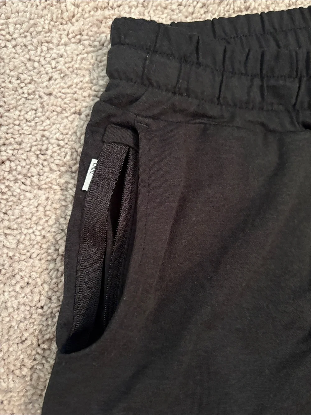 Vuori Halo Shorts, XS - Picture 4 of 4